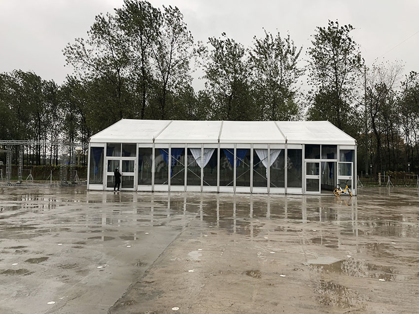 2021郑州玻璃篷房租赁厂家教你布置现场原则