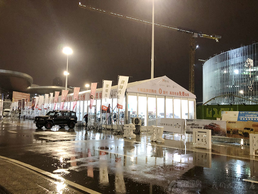 雅创篷房租赁公司助力车展盛大开宴
