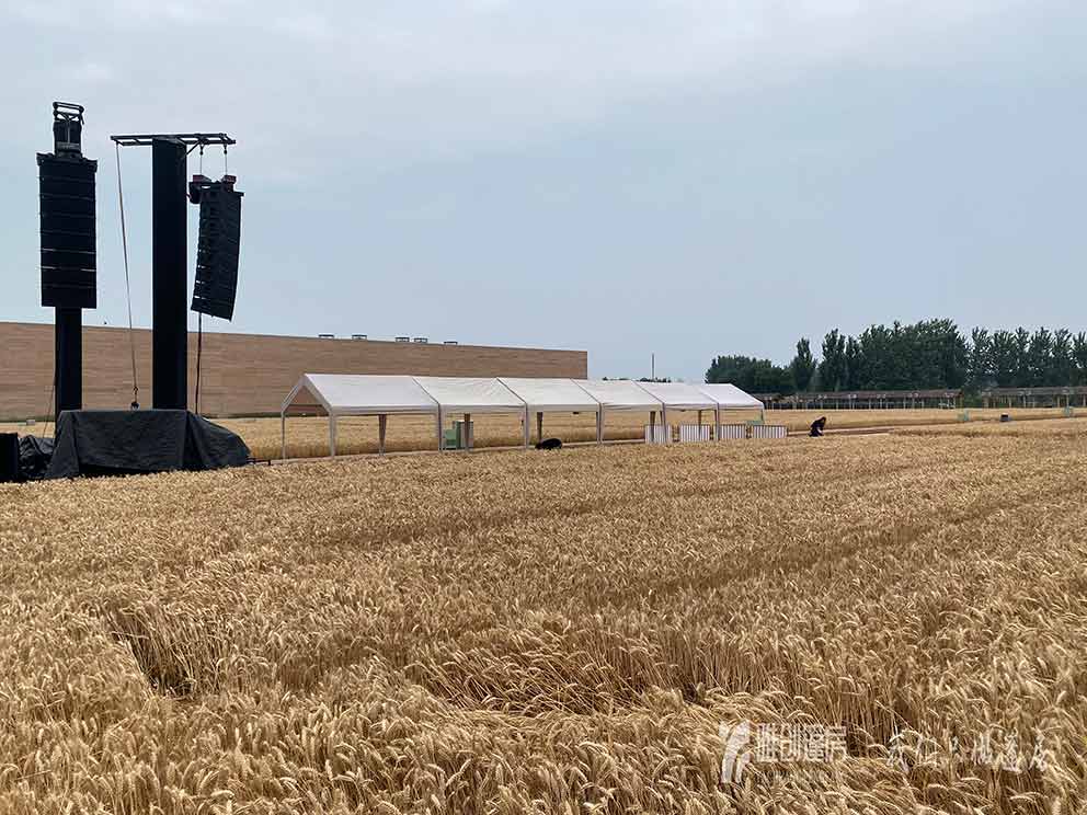 郑州篷房租赁厂家为您介绍一顶新款帐篷